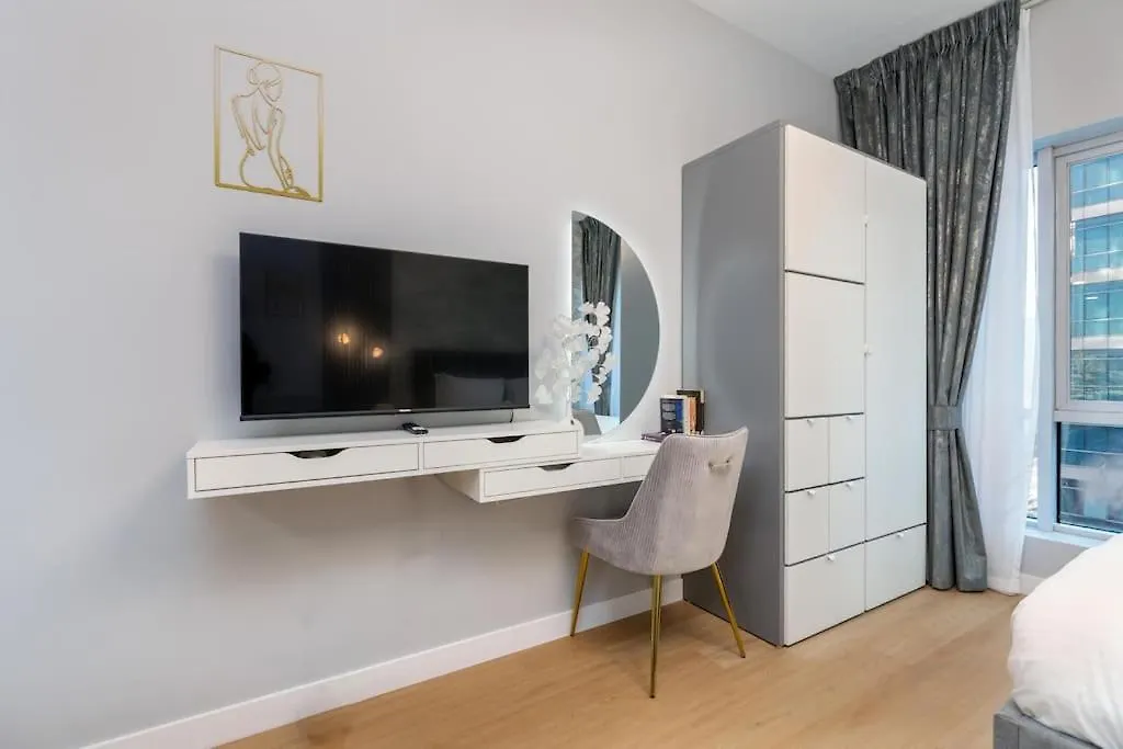 White Sage Stunning New Studio In Marina Dubai 0*,